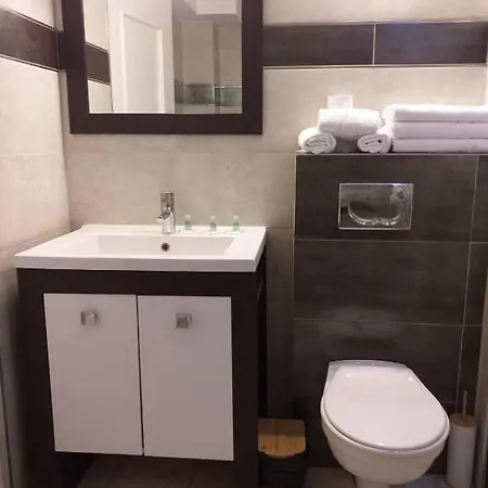 Hotel Le Petit Château - 2*
