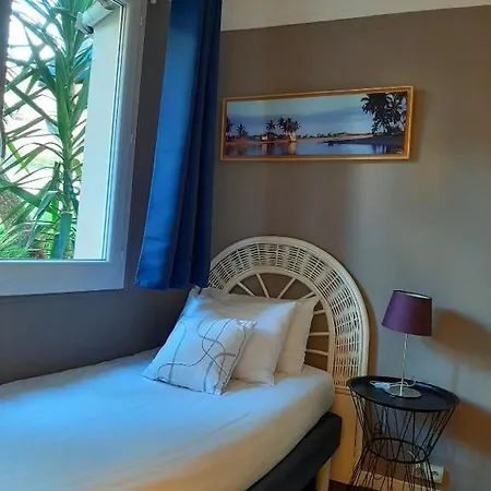Hotel Le Petit Château - 2*