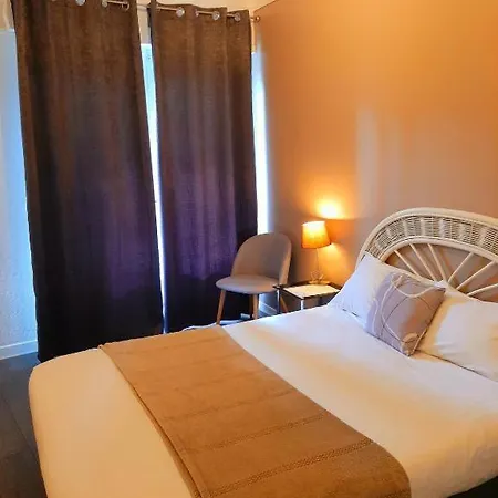 Hotel Le Petit Château - 2*
