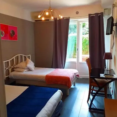 Le Petit Château - 2* Cannes